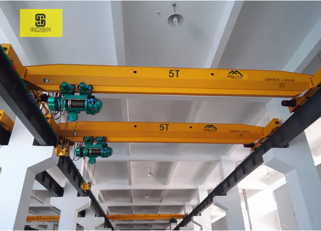 成都起重機(jī)，成都航吊行車 四川新盛華起重機(jī)有限公司